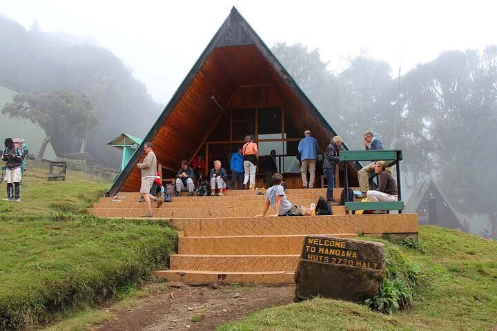 MARANGU ROUTE 5 DAYS TREKKING - Featured Image